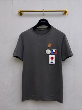 🚩steal Louis Vuitton Charcoal Short-Sleeve Patch Tee